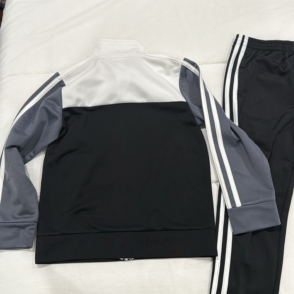 NWOT Kids' Colorblock Tricot Jacket & Pants Set - Picture 6 of 10